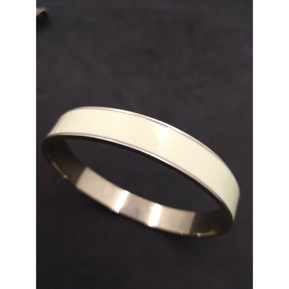 Ann Taylor Enameled Bracelet Cream On gold Chic 2.6" Across - Picture 6 of 10